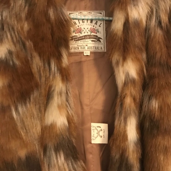 SOLD🌵Spell • nomad faux fur coat - Picture 3 of 4